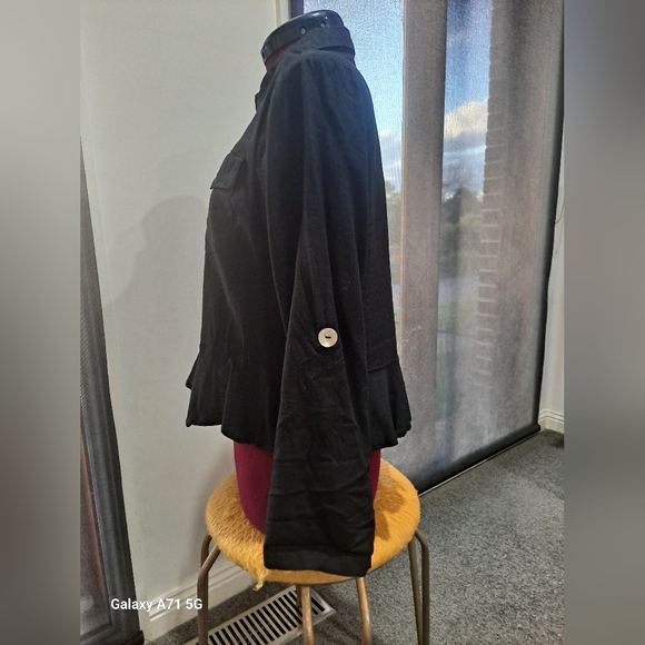 Linen shirt jacket - Picture 4 of 5